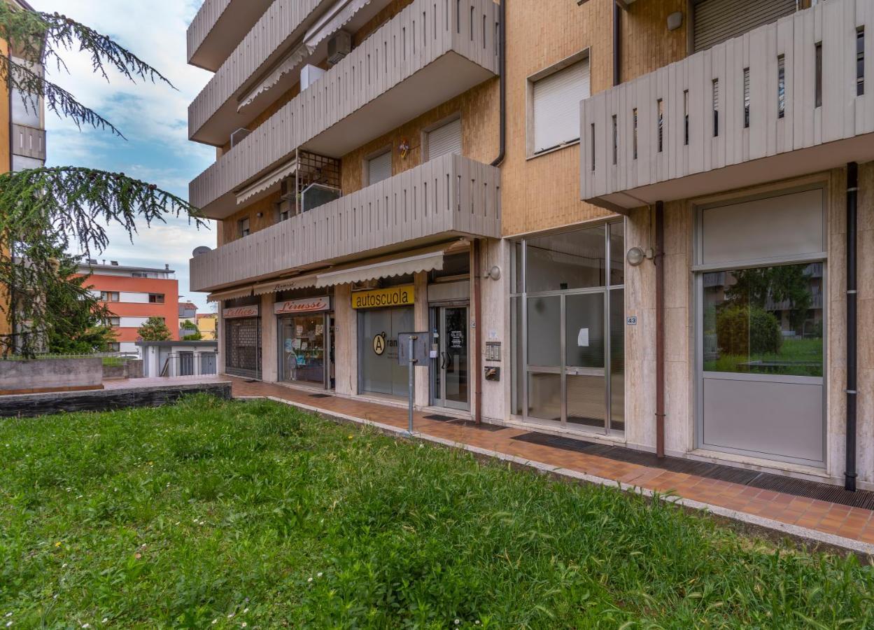 Zia Dina Apartment Pasian di Prato Eksteriør bilde